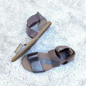 Sorel Ella II Flat Sandals Sz 9